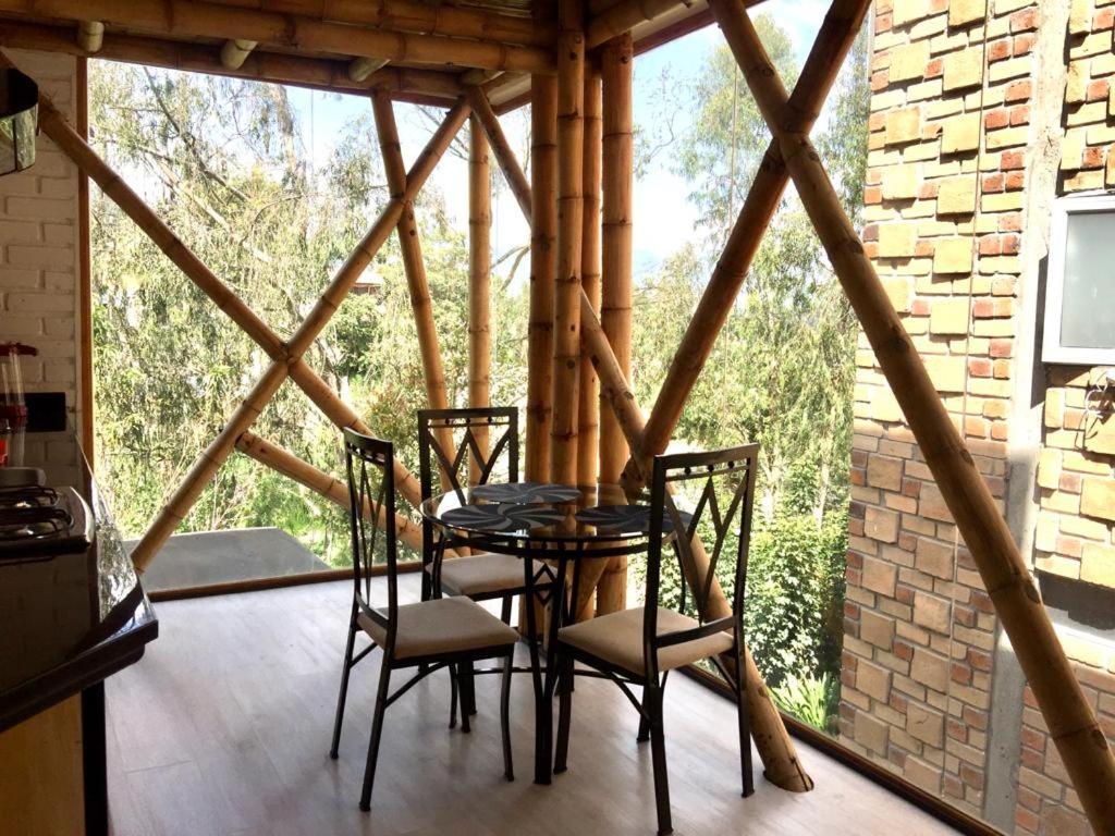 Apartamento Bambú Sierra Cozzy Ecológical Lofts Cuenca Exterior foto